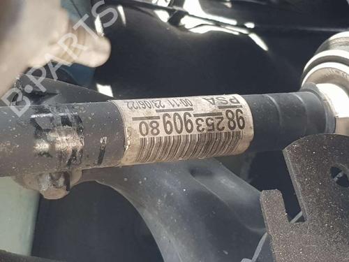Used Right front driveshaft PEUGEOT 208 II (UB_, UP_, UW_, UJ_) [2019-2025]  18948262