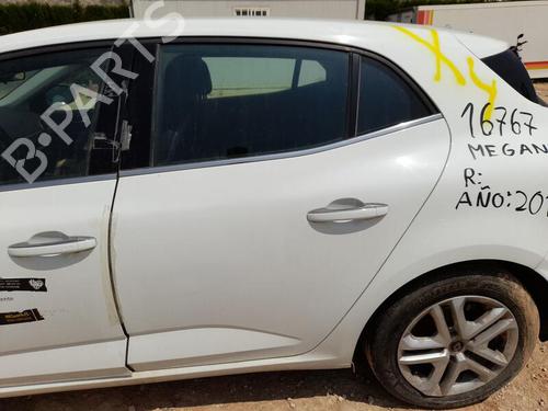 Used Left rear door RENAULT MEGANE IV Hatchback (B9A/M/N_) 1.5 Blue dCi 115 (B9A6) (116 hp) 26663091