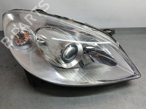 Lyskaster høyre MERCEDES-BENZ B-CLASS Sports Tourer (W245) B 200 (245.233) (136 hp) 32502650