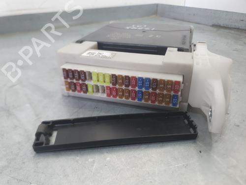 Fuse box TOYOTA COROLLA Saloon (_E21_) 1.8 VVTi Hybrid (ZWE211, MZEA12) | BP37274427E1 - Image 5