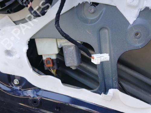 Used Front right window mechanism Front right window mechanism 33932690 33932690