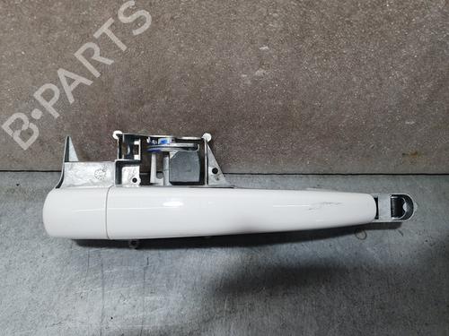 Used Front right exterior door handle PEUGEOT 2008 I (CU_) 1.5 BlueHDI 100 (102 hp) 13091022
