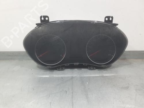 Used Instrument cluster Instrument cluster HYUNDAI i20 II (GB, IB) 1.0 T-GDI (101 hp) 38203378 38203378