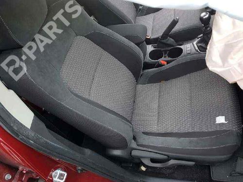 Used Right front seat Right front seat TOYOTA AURIS Estate (_E18_) 1.2 (NRE185_, NRE185R, NRE185H) (116 hp) 6948286 6948286