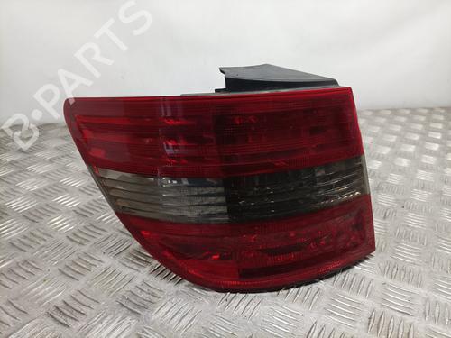 Farolim esquerdo Farolim esquerdo MERCEDES-BENZ B-CLASS Sports Tourer (W245) B 180 CDI (245.207) (109 hp) 15251967 15251967