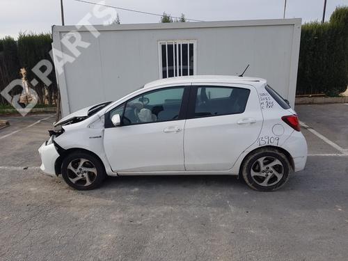 Used Parts TOYOTA YARIS (_P13_)  1.5 Hybrid (NHP130_, NHP130)  1024438
