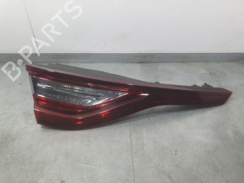 left-tailgate-light-renault-megane-iv-hatchback-b9amn_-2015-39955047 main image