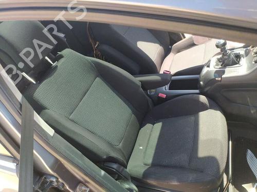 Used Right front seat PEUGEOT 5008 (0U_, 0E_) [2009-2017]  24618058