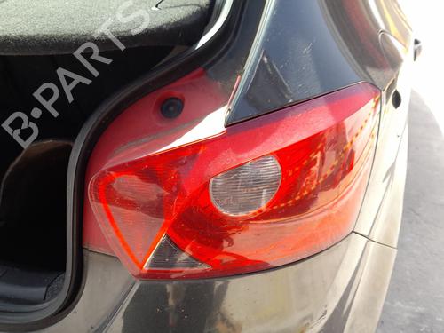 Used Right taillight Right taillight 33872523 33872523