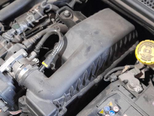 Luftfilter kasse Luftfilter kasse CITROËN C4 CACTUS 1.2 VTi 82 (82 hp) 37473343 37473343