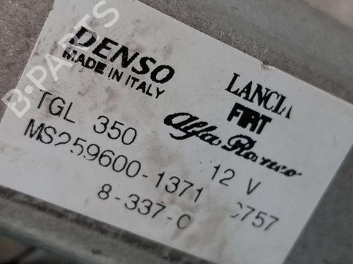 Rear wiper motor FIAT 500 (312_) | BP18009879M102