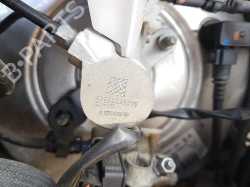Used Brake master cylinder CITROËN BERLINGO Box Body/MPV (K9) 1.5 BlueHDi 75 (75 hp) 25616425