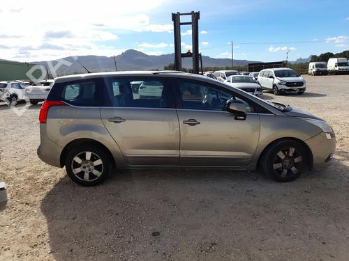 Engine PEUGEOT 5008 (0U_, 0E_) 1.6 HDi | BP29831339M1