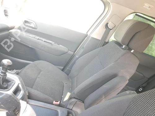 Used Right front seat PEUGEOT 5008 (0U_, 0E_) 1.6 HDi (112 hp) 29336419
