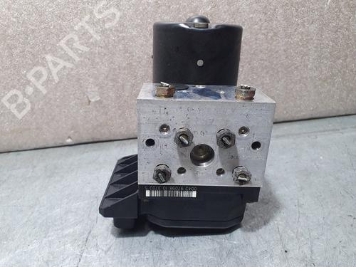 Used ABS pump MERCEDES-BENZ E-CLASS (W210) [1995-2003]  4896954