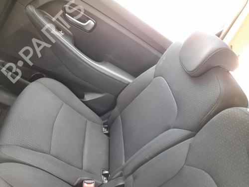 Used Rear seat KIA CARENS IV 1.7 CRDi (116 hp) 29633941