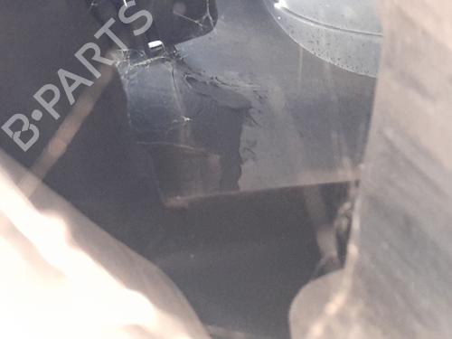 Bumperbalk voor BMW 1 (E81) 118 d (143 hp) 30570501