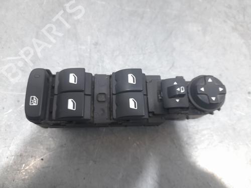Used Left front window switch Left front window switch PEUGEOT 2008 II (UD_, US_, UY_, UJ_, UR_, UC_) 1.2 PureTech 130 (USHNS, URHNS) (130 hp) 30515611 30515611