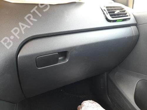 Used Glove box VW POLO V (6R1, 6C1) 1.4 (6R1) (85 hp) 28320637