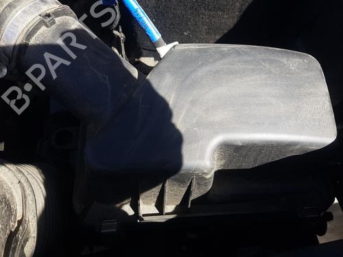 Used Air filter box Air filter box RENAULT CAPTUR II (HF_) TCe 100 (HFMT) (101 hp) 33556950 33556950