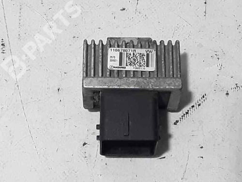 Used Electronic module Electronic module RENAULT MASTER III Van (FV) 2.3 dCi 135 FWD (FV0N, FV08, FV06, FV00) (136 hp) 10280106 10280106