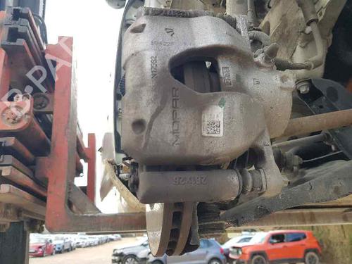 Used Right front brake caliper FIAT 500 (312_) Electric (EV) (113 hp) 25048697