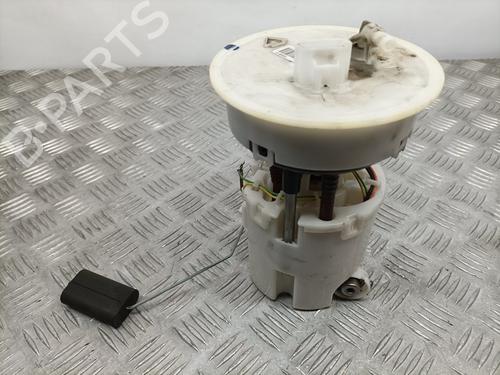 Used Fuel pump FORD FIESTA VI (CB1, CCN) [2008-2017]  13361309