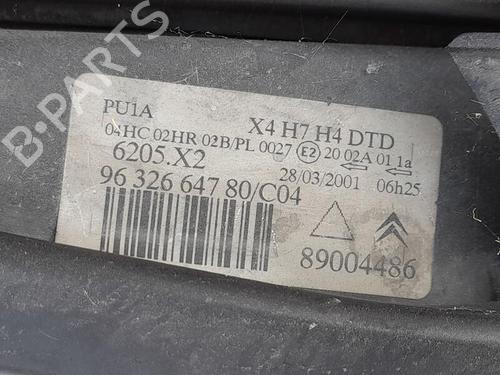 Right headlight CITROËN C5 I (DC_) 2.2 HDi (DC4HXB, DC4HXE) BP28297236C29