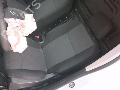 Used Left front seat Left front seat 37659255 37659255