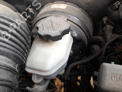 Used Brake master cylinder KIA CERATO I Saloon (LD) [2004-2011]  28376855