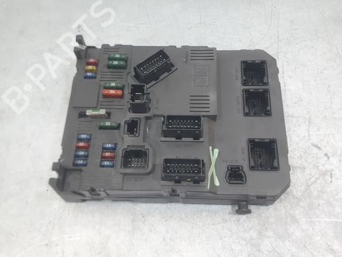 Used Fuse box Fuse box PEUGEOT 206 Hatchback (2A/C) 1.4 i (75 hp) 36499144 36499144