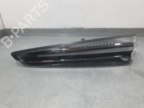 right-tailgate-light-renault-captur-ii-hf_-2020-30128607 main image