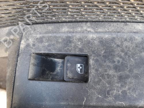 BP29944780I28 main image