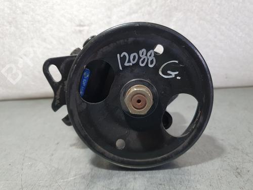Used Steering pump NISSAN PRIMERA Hatchback (P11) [1996-2002]  4466778