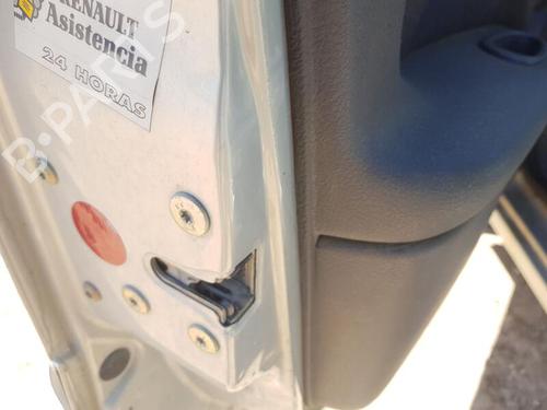Used Front left lock RENAULT CLIO II (BB_, CB_) 1.2 (BB0A, BB0F, BB10, BB1K, BB28, BB2D, BB2H, CB0A,... (58 hp) 29247442