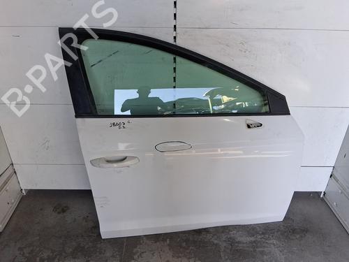 Used Right front door Right front door 39505390 39505390