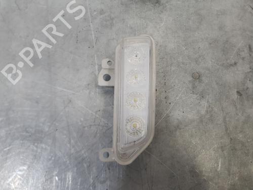 Used Left front indicator Left front indicator 38464446 38464446