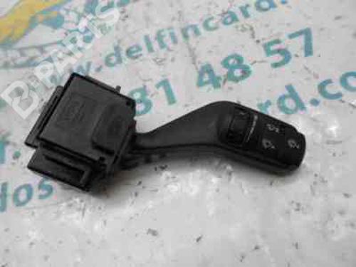 Used Steering column stalk FORD FOCUS II (DA_, HCP, DP) [2004-2013]  1340261
