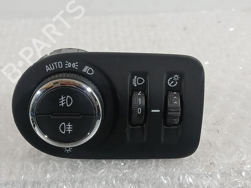 Used Headlight switch Headlight switch OPEL ASTRA K (B16) 1.0 Turbo (68) (105 hp) 40012628 40012628