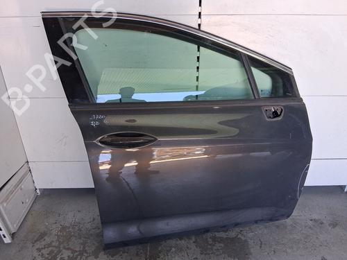 Used Right front door Right front door 37216613 37216613