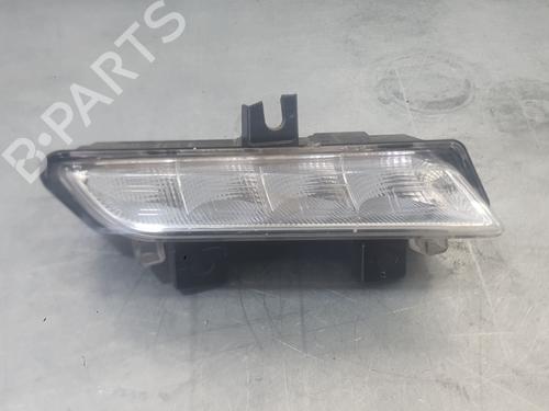 Blinklys fortil højre Blinklys fortil højre RENAULT CLIO IV (BH_) 0.9 TCe 90 (BHNF, BHMA, BHMH, BHJK, BHJR) (90 hp) 37172620 37172620