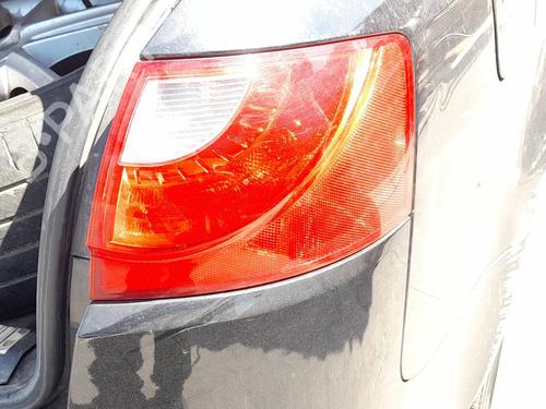 Feu arrière droit Feu arrière droit SEAT EXEO (3R2) 2.0 TDI (170 hp) 36498537 36498537