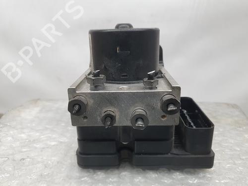Used ABS pump FORD FIESTA VI (CB1, CCN) [2008-2026]  9676972