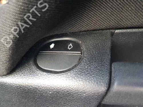 Interrupteur de vitre avant droite FORD FIESTA V (JH_, JD_) [2001-2014]  30005546