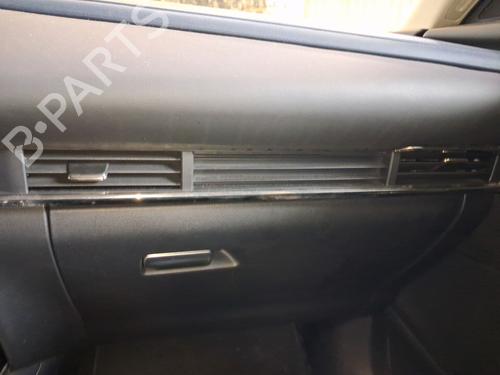 Used Glove box Glove box MAZDA CX-30 (DM) SKYACTIV-G M Hybrid (122 hp) 40458513 40458513