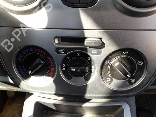 Used Climate control FIAT QUBO (225_) 1.3 D Multijet (225CXB1A, 225AXB1A, 225CXB11, 225AXB11,... (75 hp) 29399990
