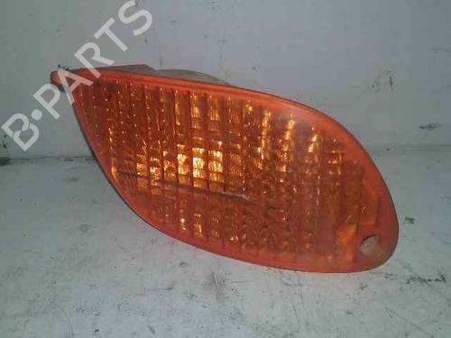 right-front-indicator-ford-focus-i-saloon-dfw-1999-2000-2001-2002-2003-2004-2005-2006-2007-2008-2009-604893 main image