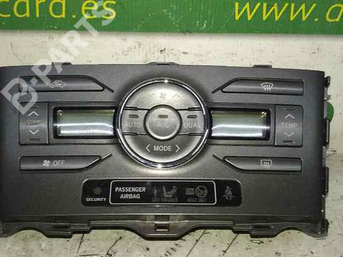 Airco bedieningspaneel TOYOTA AURIS (_E15_) 2.0 D-4D (ADE150_) (126 hp) 828220