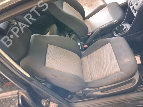 Used Right front seat Right front seat 37538074 37538074