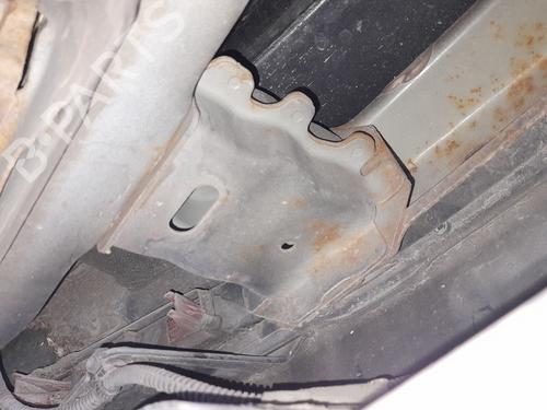Used Rear bumper reinforcement Rear bumper reinforcement 37273782 37273782